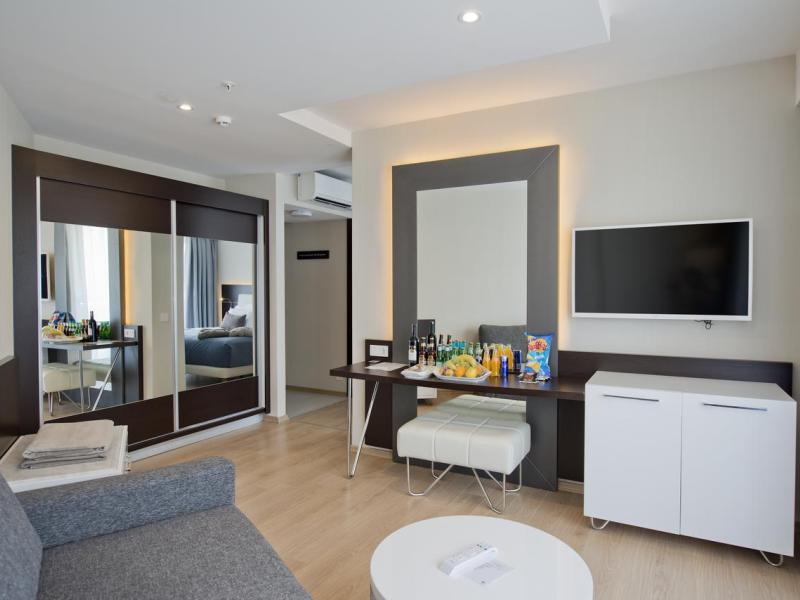 Selene Beach & Spa Hotel