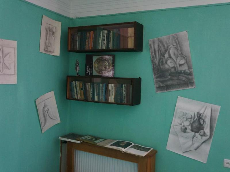 Dvizh Eli Spali Hostel