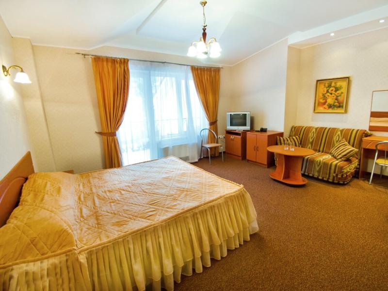 Ольга (ул. Луначарского)