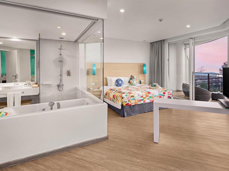 Sol by Melia Phu Quoc