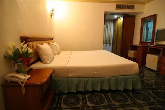 13 Coins Resort Yotin Pattana
