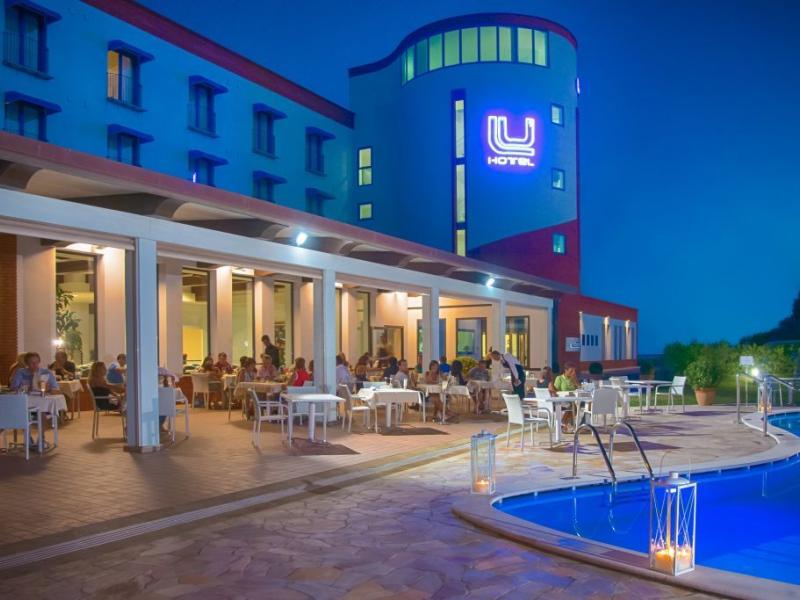 Lu` Hotel