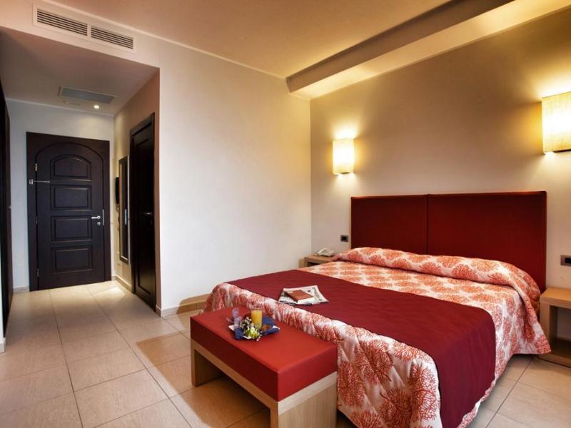 Lu` Hotel