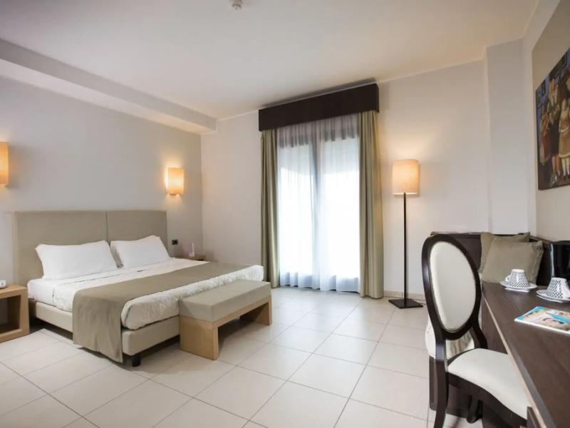 Lu` Hotel