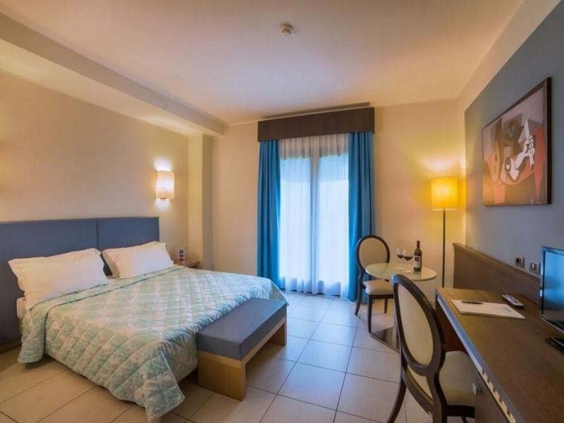 Lu` Hotel