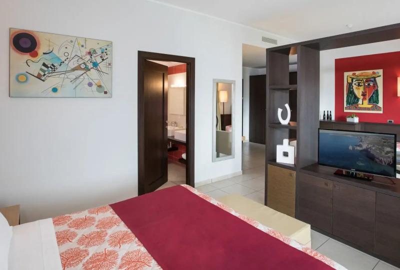 Lu` Hotel