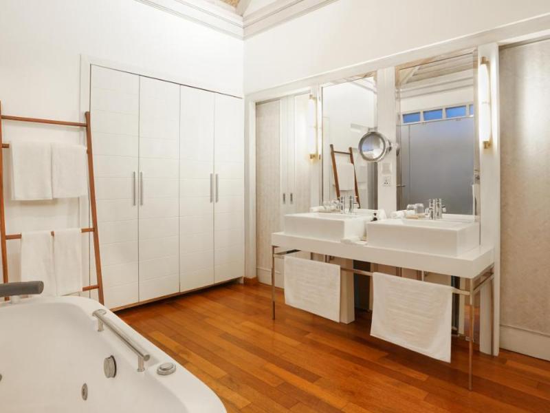 NH Maldives Kuda Rah Resort