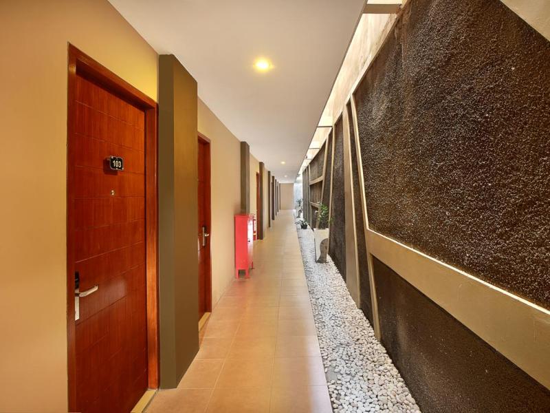 Bali Chaya Hotel Legian