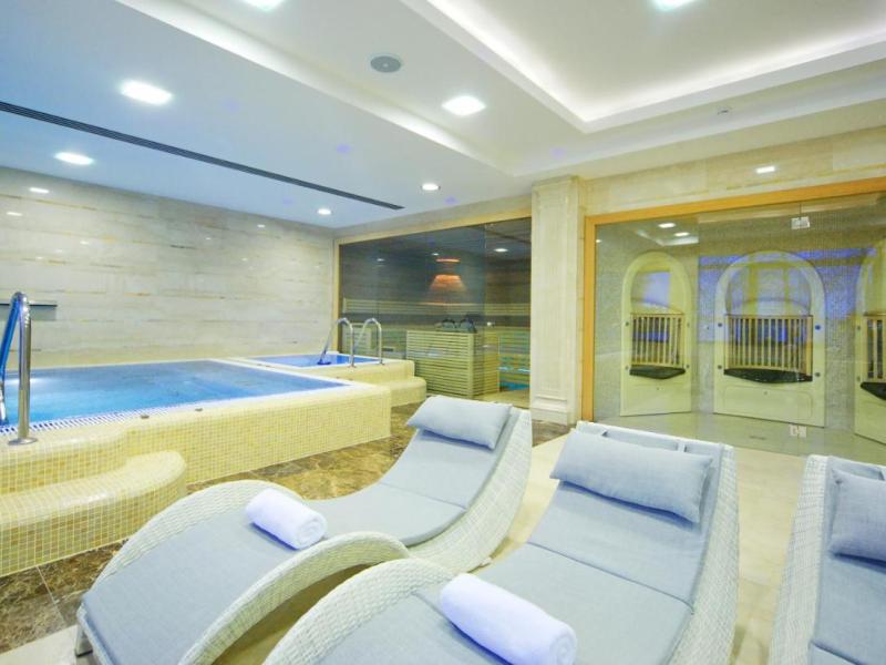 M'Istra'L Hotel & Spa