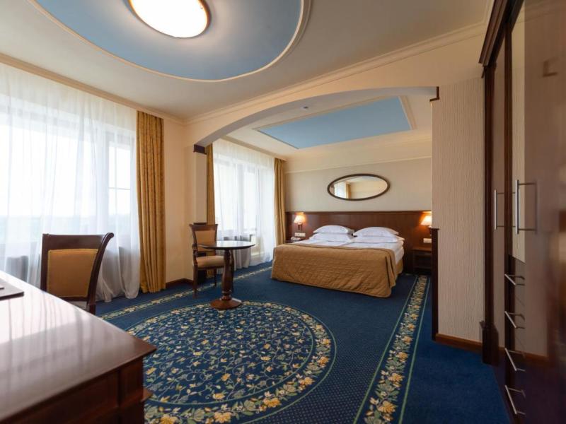 M'Istra'L Hotel & Spa