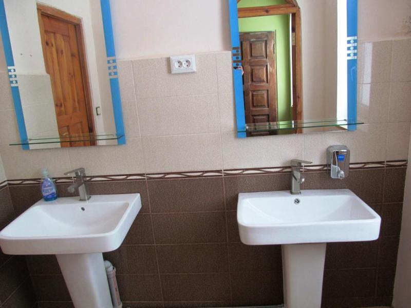 Laleta Guest House