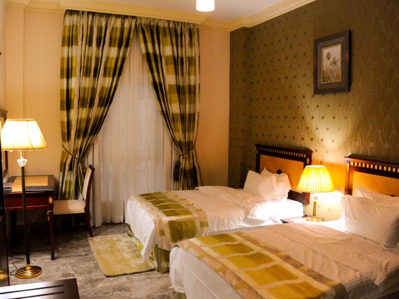 Pioneer Hotel Apartments