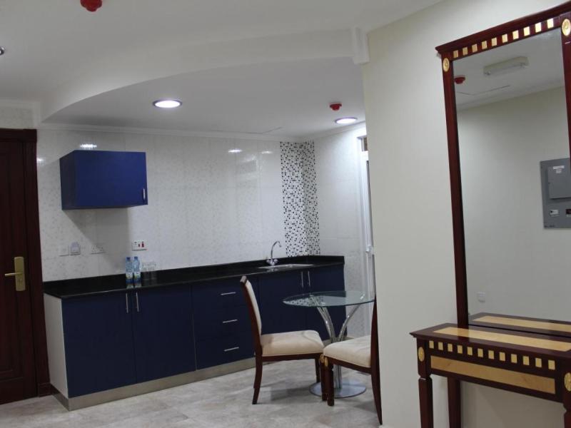 Pioneer Hotel Apartments