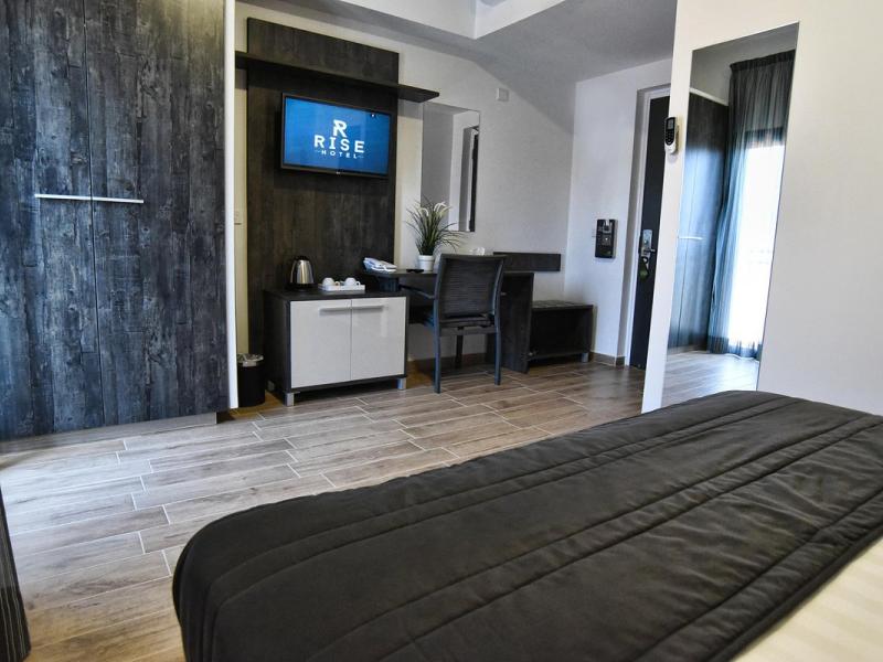 Rise Hotel