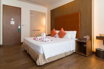 Отель On 8 Sukhumvit Nana Bangkok by Compass Hospitality Таиланд, Бангкок, фото 2