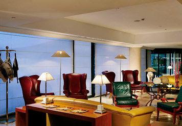 The Courtyard by Marriott Rome Central Park Hotel 