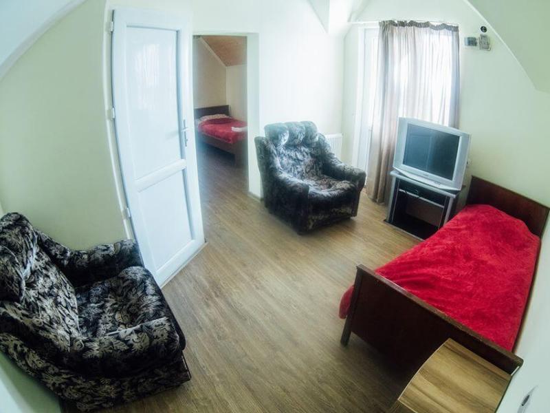 Gudauri Dacha Hostel