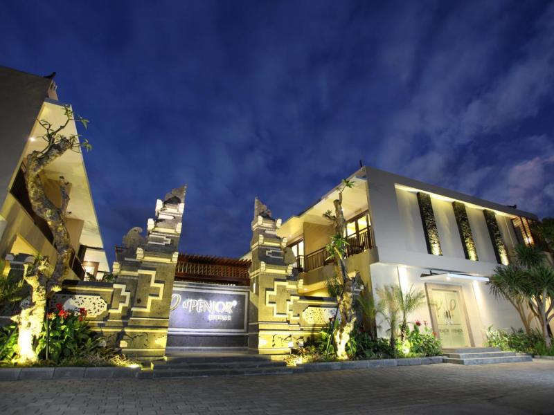 d'Penjor Seminyak