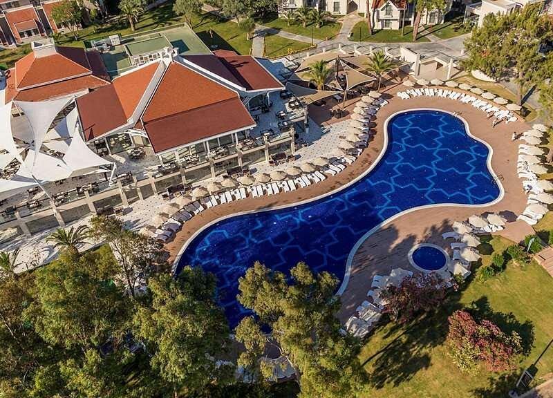 Long Beach Club Nature