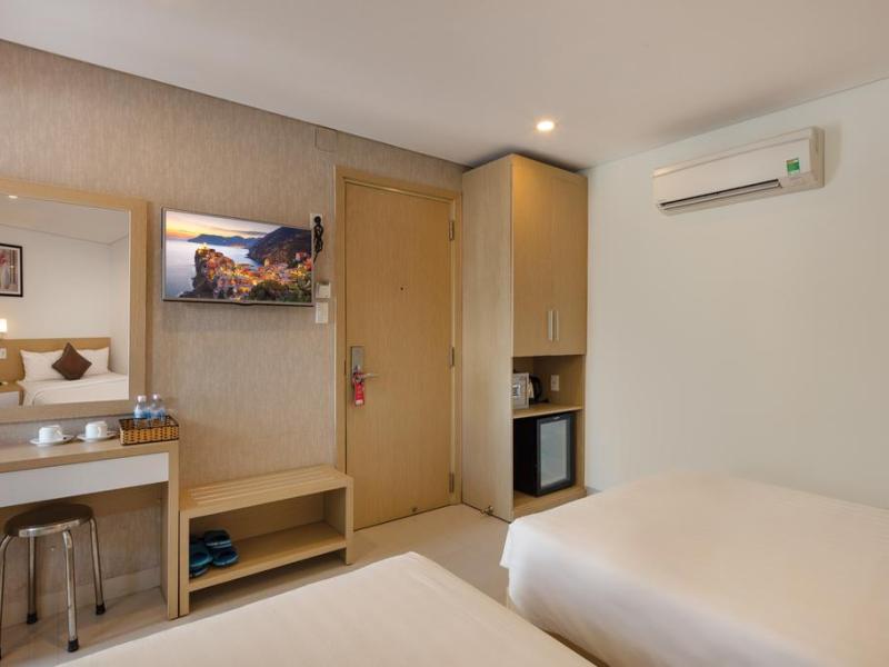 Love Hotel