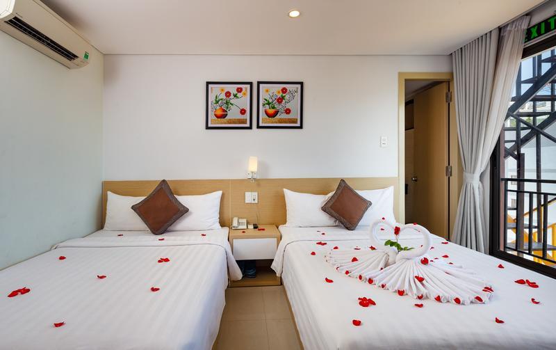 Love Hotel
