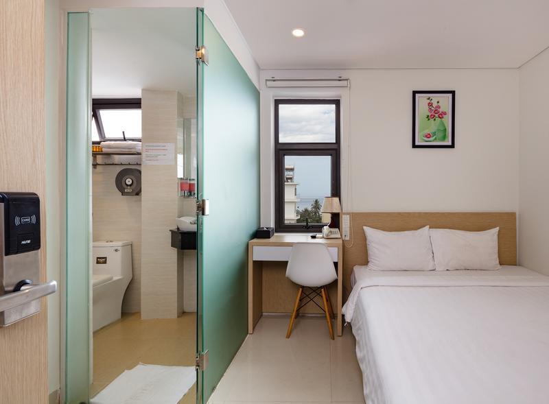Love Hotel