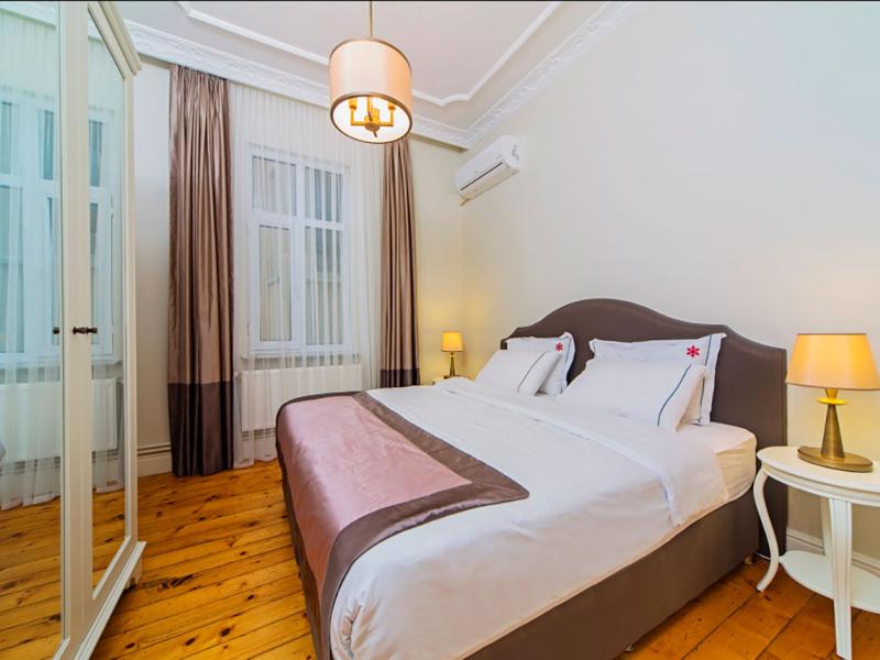 Meroddi Pera Hotel