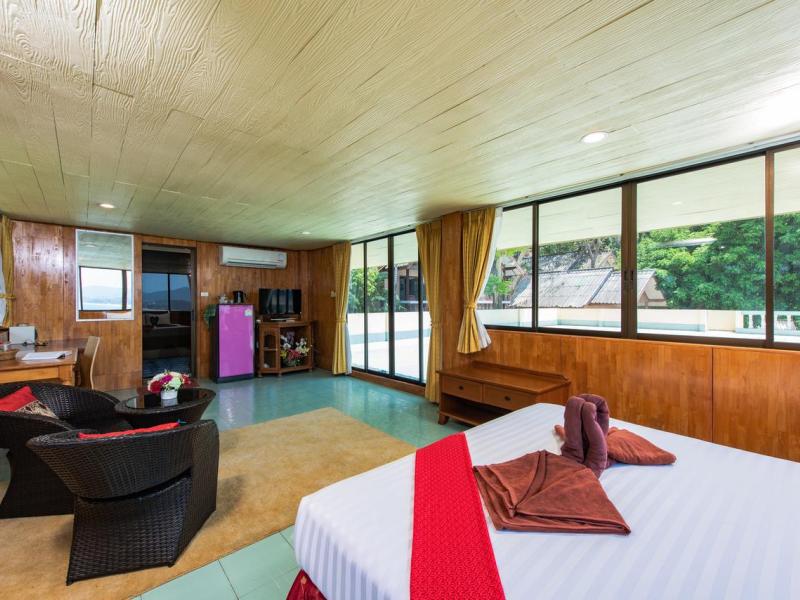 Baan Karon Hill Phuket Resort