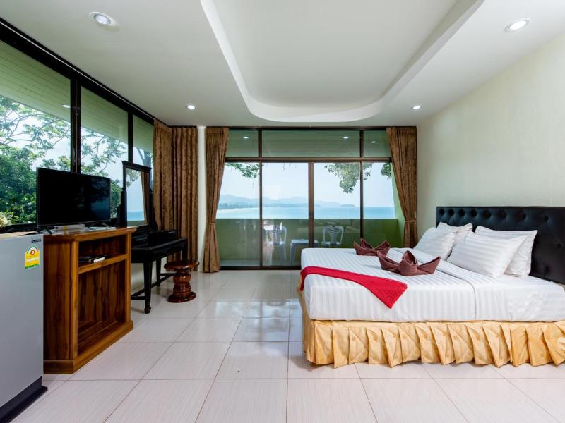 Baan Karon Hill Phuket Resort