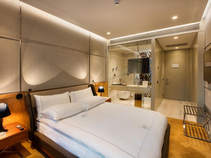 Fer Hotel