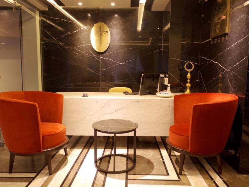 Peyk Hotel