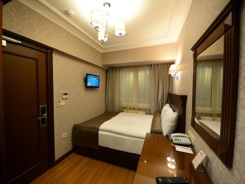 Grand Bazaar Hotel