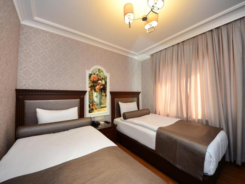 Grand Bazaar Hotel