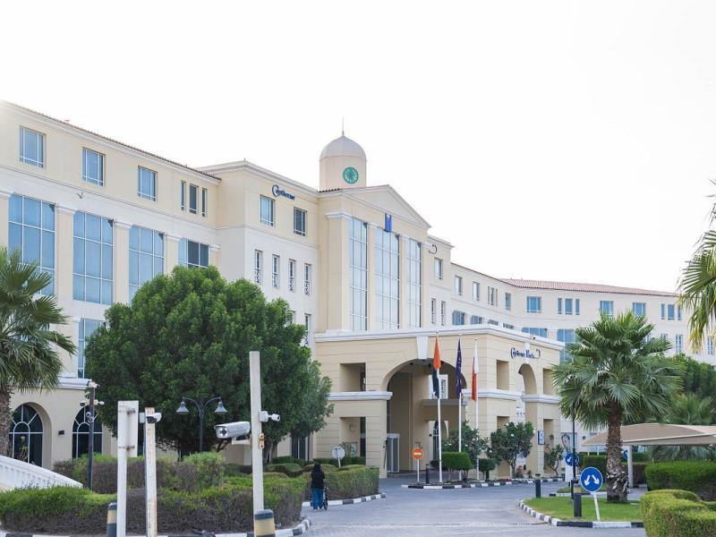 Millennium Lakeview Hotel