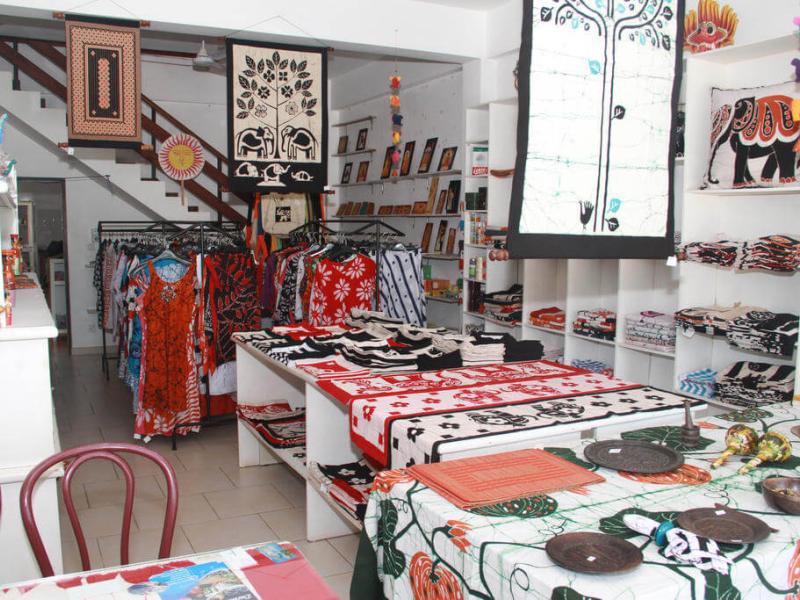 Blue Elephant - Tourist Guest House