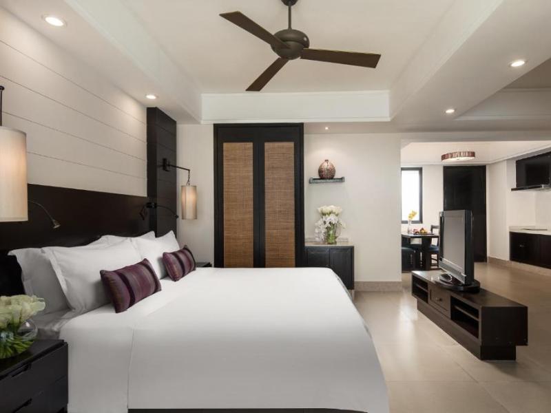 Ramada Plaza by Wyndham Sanya Bay