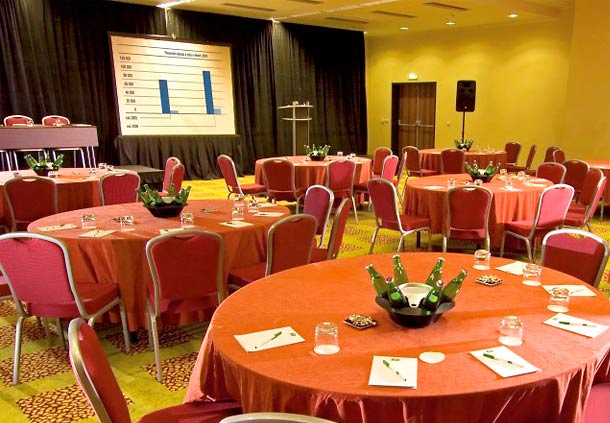 Courtyard by Marriott Prague Airport