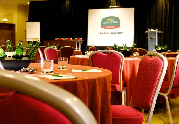 Courtyard by Marriott Prague Airport