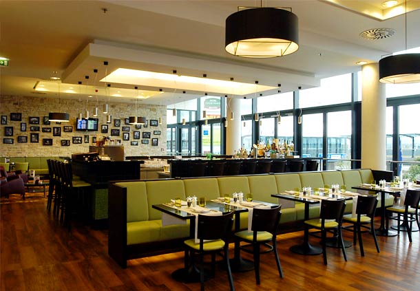 Courtyard by Marriott Prague Airport