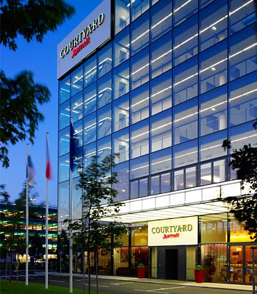 Courtyard by Marriott Prague Airport