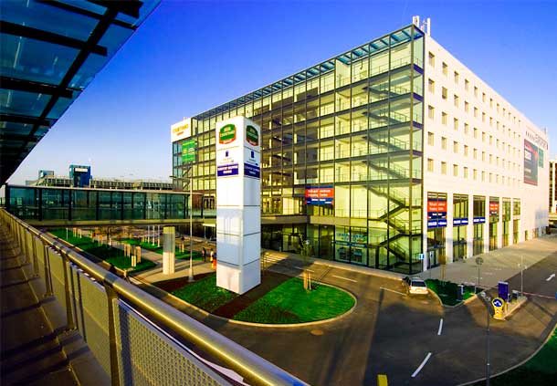 Courtyard by Marriott Prague Airport