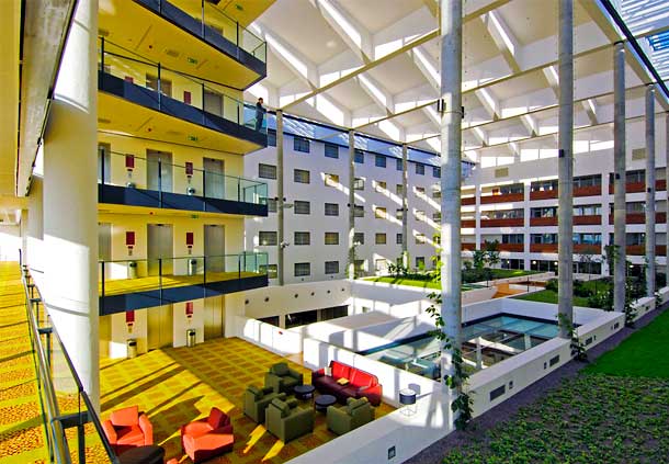 Courtyard by Marriott Prague Airport