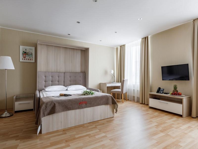 Vertical Фрунзенская