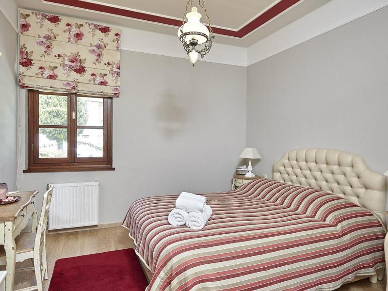 Kastro Hotel