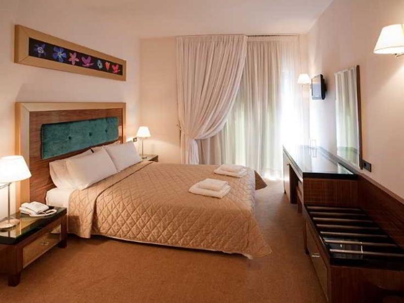 Dovitel Boutique Hotel