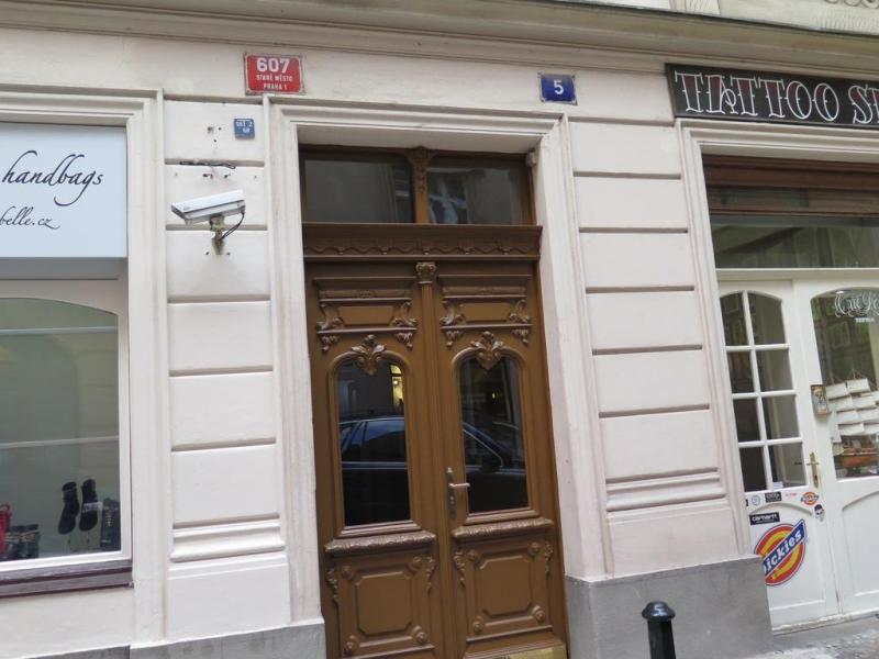 Astronomical Clock Apartment