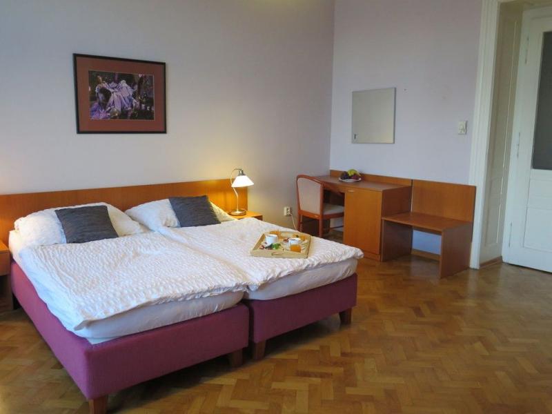 Green Oasis Apartments