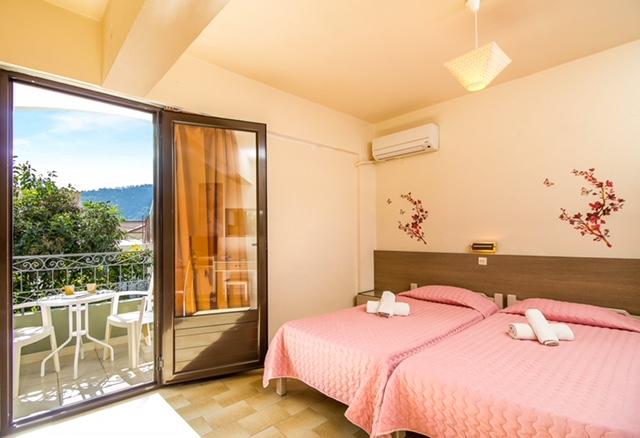 Takis Hotel Apartments