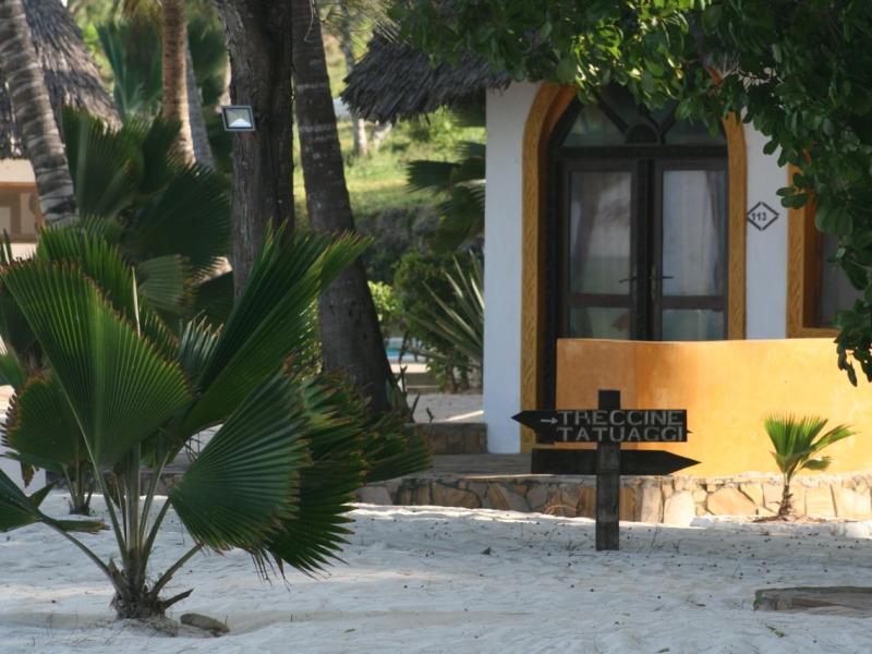 Royal Mandarin Hotel And Resort