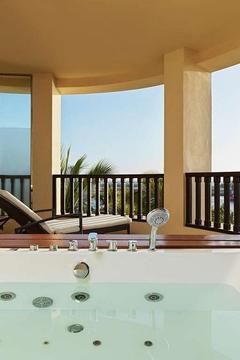 Отель Fanar Hotel & Residences Оман, Салала, фото 14